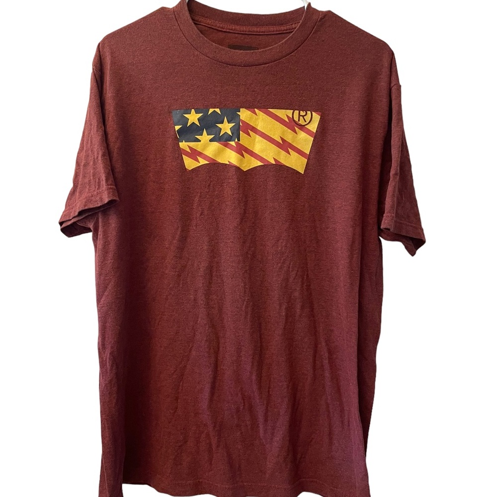 Mens Levi’s dark red t-shirt size L
